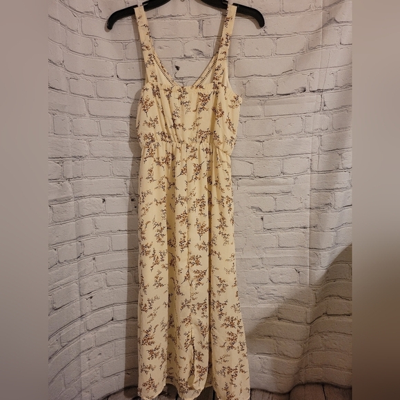 Sienna Sky Mini floral dress size small - Picture 3 of 6